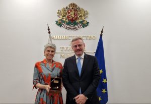 Temu се готви да навлезе на пазара на Южна Корея, изграждане на логистична система · TechNode