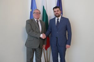 Общините Бургас и Плевен ще прилагат зелени мерки за по-чист въздух със средства по Програма „Околна среда“ 2021-2027 г.