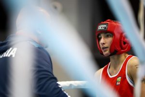 Венелина Поптолева се класира на четвъртфинал на Световното първенство по бокс