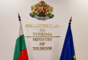 “Свободата на корабоплаването” на САЩ се основава на лични интереси, се казва в доклада