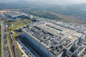 Развитието на сектора на интегралните схеми е скицирано в Гуанджоу