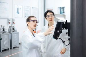 Университетите на Обединеното кралство и Китай си подават ръка, за да се справят с глобалните здравни предизвикателства