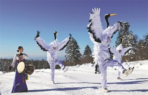 Вулканично планинско езеро е райска атракция