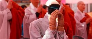 Unitree Robotics навлиза в Южна Корея с “Хиротония” в най-големия будистки храм в Сеул